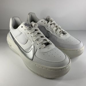 Wmns Air Force 1 PLT.AF.ORM 'White Metallic Silver'